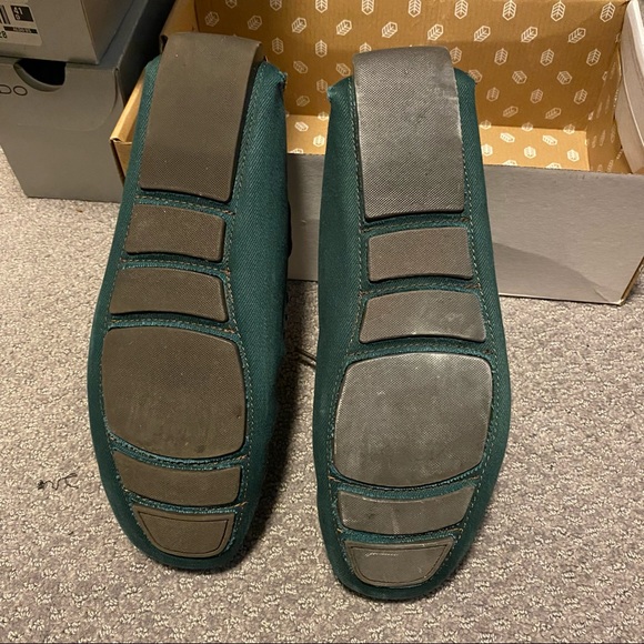 Call it spring loafer - Picture 5 of 6